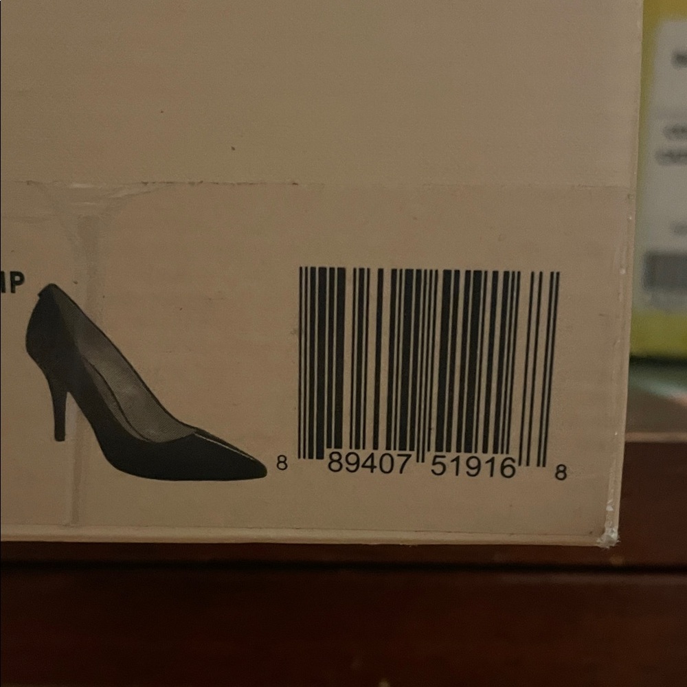Michael Kors Burgundy Heels - Picture 6 of 6